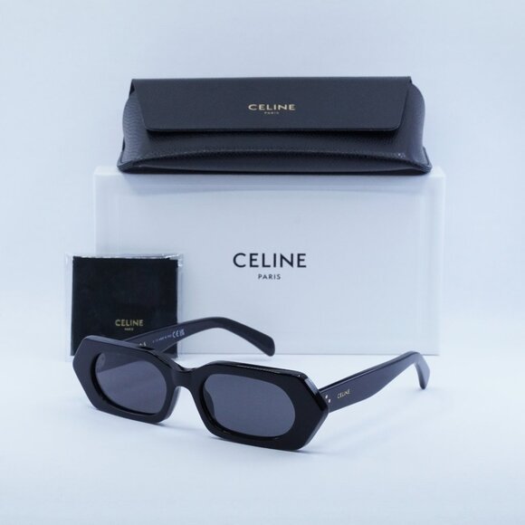 Final Price! Celine CL40243I 01A Black Smoke Sunglasses - Picture 1 of 10